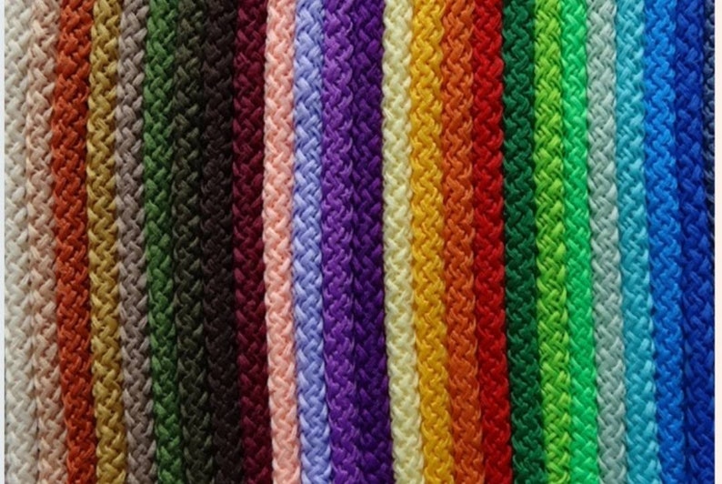Hammock cord with static core. Hammock cord with static core.