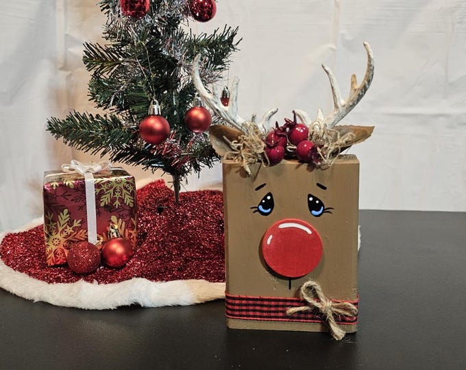 Christmas Rudolph handpainted table decoration| Christmas decor| shelf sitter