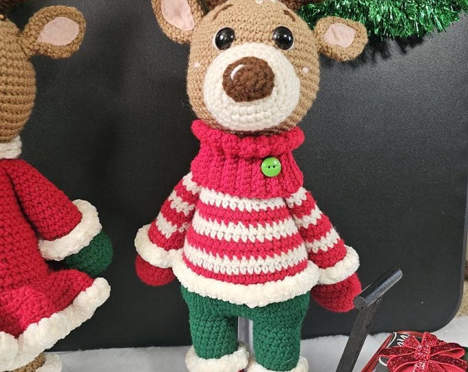 Boy Christmas Reindeer Crochet PDF Pattern English and Spanish Versions