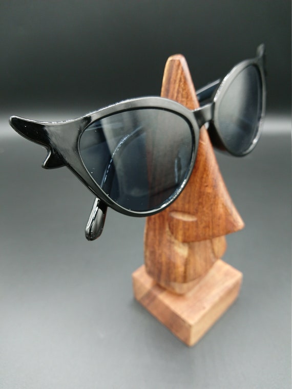 Black Double Tip Cat Eye Sunglasses Gothic 1950s Retro  display picture 2