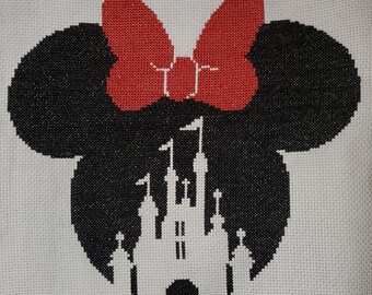 Castillo de Minnie Mouse de Disney hecho a pedido. Se adapta a un marco de 12 x 12 pulgadas con acabado mate.