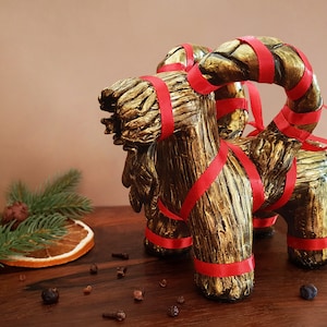 大型スウェーデンのユールヤギオーナメント（Julbock） - ゴールド