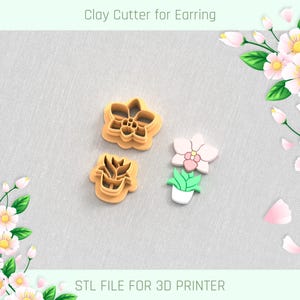 Puede incluir: Un letrero de madera rústico con el texto "Welcome to our home" en un estilo manuscrito. El letrero es rectangular, con un acabado envejecido y un diseño sencillo y acogedor. Adecuado para uso en interiores o exteriores.