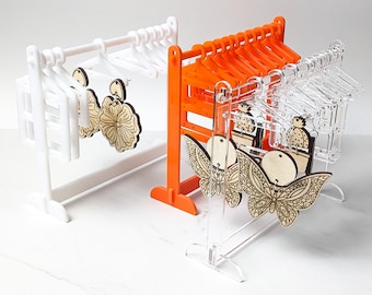 Acrylic Earring Hanger: Jewelry Display Wardrobe