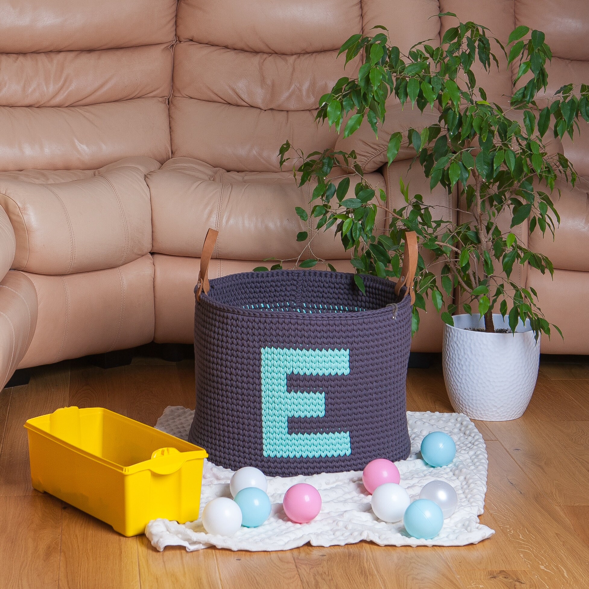 Cesta de almacenamiento personalizada con asa para vivero. | Etsy