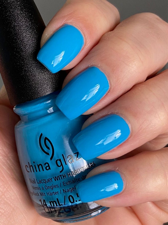 China Glaze Nail Polish Lacquer “shore Feels Good 85008” Blue .5
