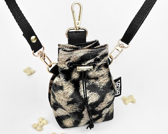 Dog Treat Bag Leopard Print: Crossbody Pet Training Pouch Small with Clip & Shoulder Strap