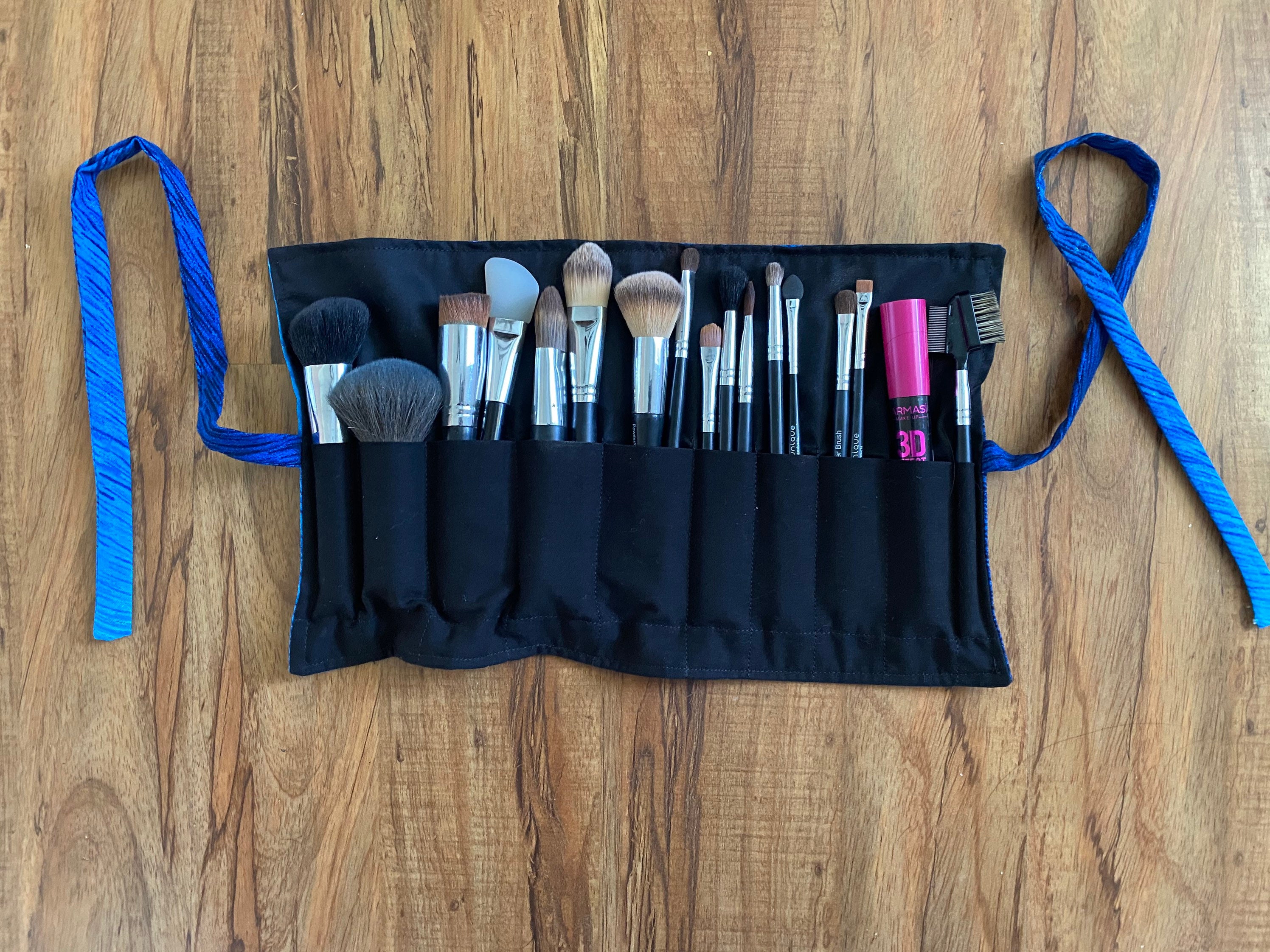 travel makeup brush roll