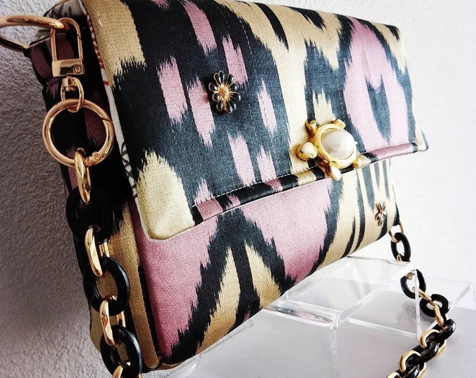 Precious and rare Uzbekistan Ikat silk bag, chic, ceremony, haute couture style, handmade, unique piece, French luxury creation