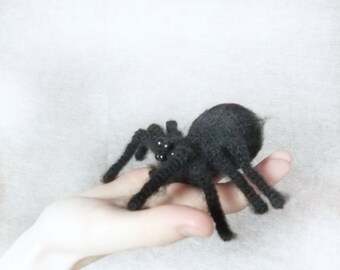 furry spider toy