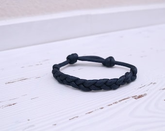 Sliding knot thin Bracelet | Paracord | Lightweight