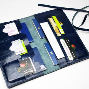 Monogramed Leather travel wallet/family travel document organizer/gift woman/Family passport holder\Leather family 4,6,8,10 Passport holder