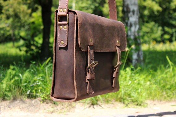 Messenger bag laptop 15 inch hotsell