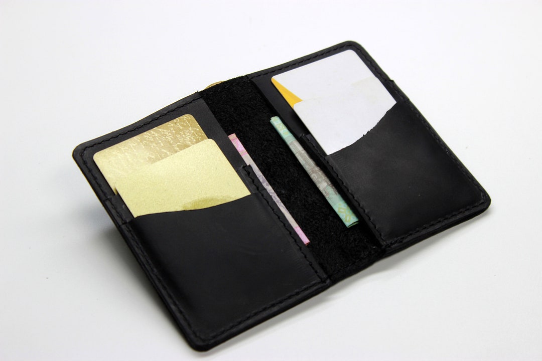 URAQT Portacarte, Porta Carte Uomo E Donna, Porta Carte Credito In Pelle Slim Con 6 Slot E 1 Tasca, Portafoglio Slim Sottile Per Carte D'identità, Carte Di Credito, Patente Di Guida(Marrone - Foto 6