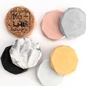 Small DIAMOND Concrete Tray | 23 Colours | 7cm Marble Minimalist Trinket Coaster | Boho Candle Plate | Scandi Ring Dish | Colourful Prop