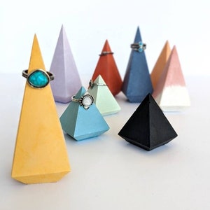 PYRAMID Concrete Ring Holder | 23 Colours | Unisex Wedding Band Holder | Nightstand Engagement Ring Holder | Jewellery Ring Cone Display