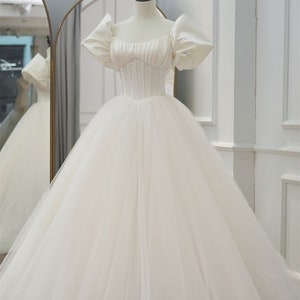 Corset wedding dress, Ball gown for bride, Puff sleeves wedding gown