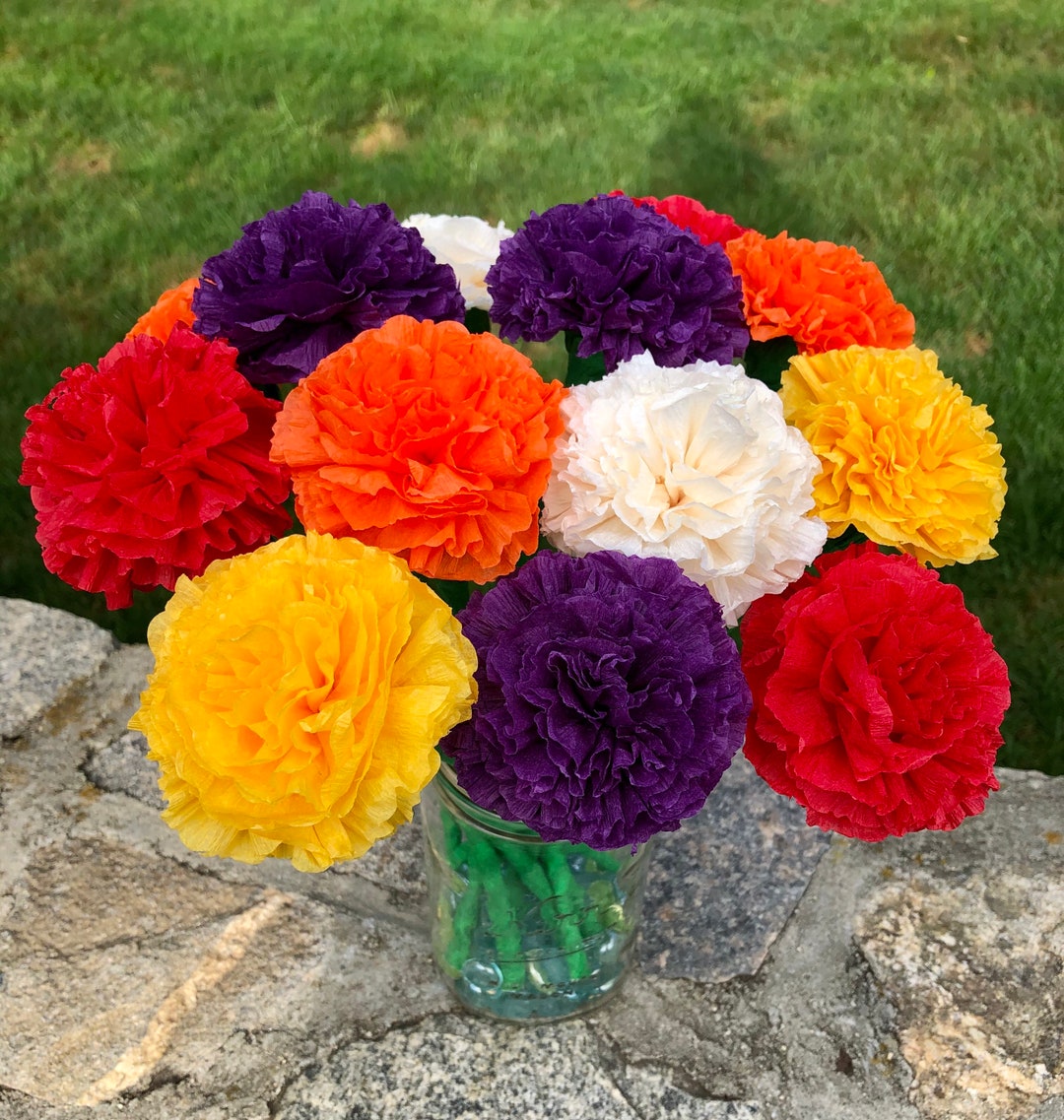 Crepe Paper Carnation Bouquet, Paper Carnation Flower Arrangement