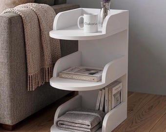 Tier-moderner Beistelltisch mit Bücherregal, dekorativer Mehrzweck-Beistelltisch, minimalistisches beiges Design