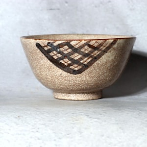 Antica tazza da tè giapponese E-Seto Ware con motivo astratto modernista in ferro dipinto, autentica Kintsugi – Rara Wabi Sabi Chawan