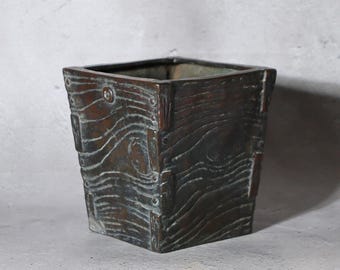 Japanse antieke bronzen vierkante vaas van Tsuda Shinzui, Meiji-Taisho-tijdperk Mokume-textuur / Aziatische kunst