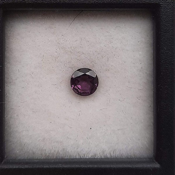 Purple Pastel Pyrope COLOR CHANGE Garnet from Bekily Madagascar, Round Cut, 3.9mm, .25ct