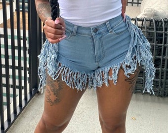 plus size jean shorts with lace