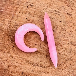 2 Pieces of Rose Quartz One Septum and One Tusk pincher jewellery handmade Quality Finished Size:-  2mm to 10mm & Customise yourself.