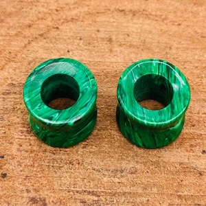 Dilatadores para oídos de malaquita, tapones para los oídos, hermoso acabado de calidad hecho a mano, PAR, tamaño: (8 g) 3 mm a 50 mm y más. Personalice según sus necesidades.