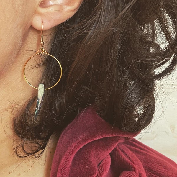 Boucles d'oreilles créoles upcyclées or et pétrole