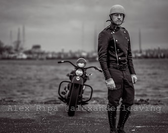 Close 4, Exhibition September 2032