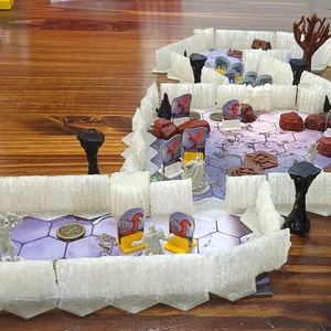 Ice Walls - Compatible with Gloomhaven, Frosthaven, Jaws of the Lion, D&D, Pathfinder, hex base miniatures