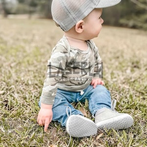 Casquette de baseball personnalisée pour tout-petit avec dos en filet, chapeau pour bébé, chapeau signature, chapeau, bonnet pour bébé, chapeau avec patch en cuir, cadeau, vacances, Noël, anniversaire image 2