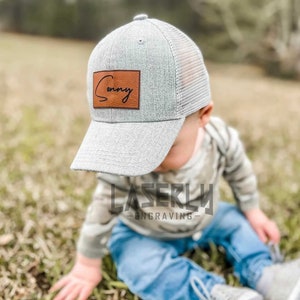 Casquette de baseball personnalisée pour tout-petit avec dos en filet, chapeau pour bébé, chapeau signature, chapeau, bonnet pour bébé, chapeau avec patch en cuir, cadeau, vacances, Noël, anniversaire image 1