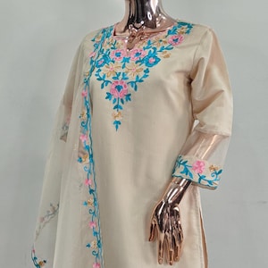 Indian Party Wear/ Kashmiri Work Phulkari Design Kurta Set For Women - Pakistani Lawn  Embroidery Kurta Trouser & Dupatta /Dresses For Women