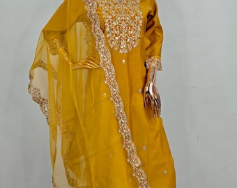 Mustured Yellow Embroidery Kurta Trouser & Dupatta/ Indian Ethnic Wear/ Dresses For Women/ Indian Party Wear - Pakistani Suit/ Salwar Kameez