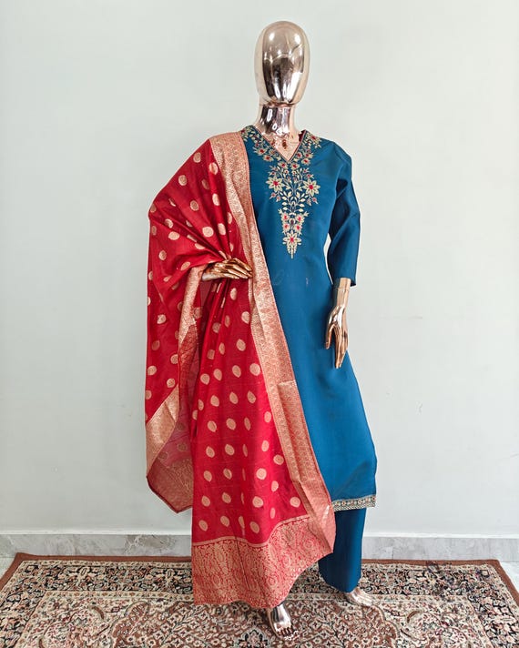 chinese dress ladies Anarkali Long Ethnic Gown For Women, Party Wear Engagement & Wedding Gown  Dresses 2545BR  Madhuram Textile