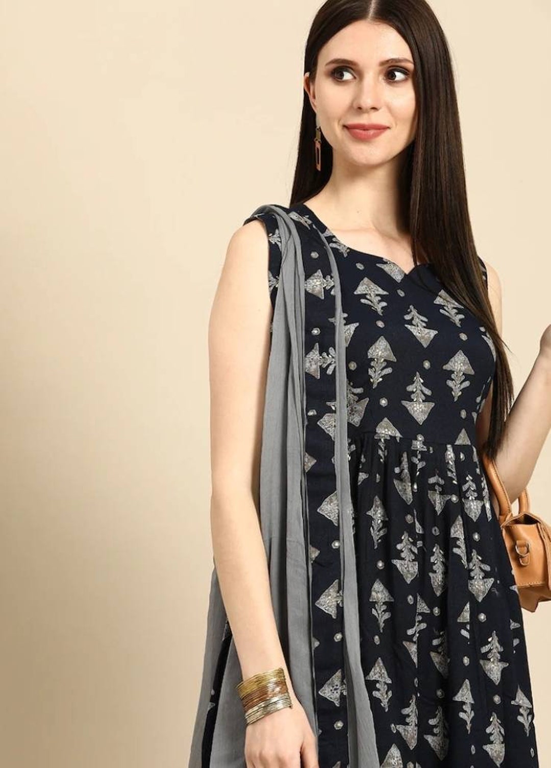 Women Navy Blue Kurta Set
