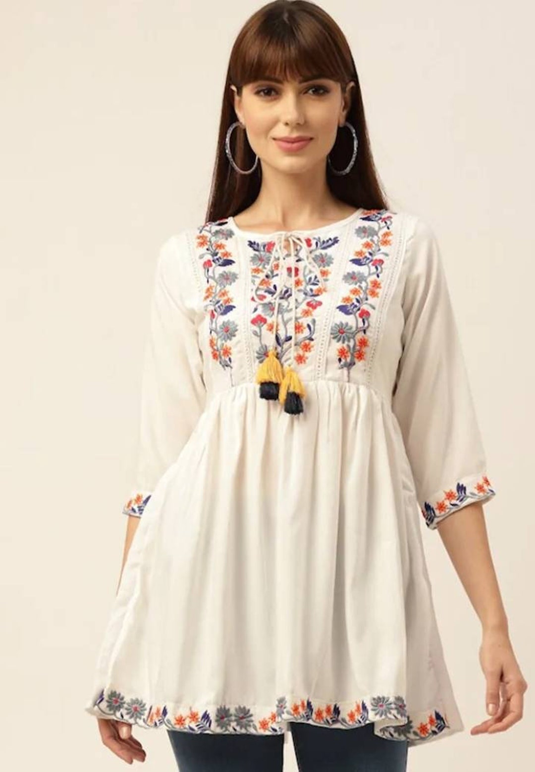 Buy Printed Hand Embroidered Lucknowi Chikankari Kurti- Cotton MC251601 |  www.maanacreation.com