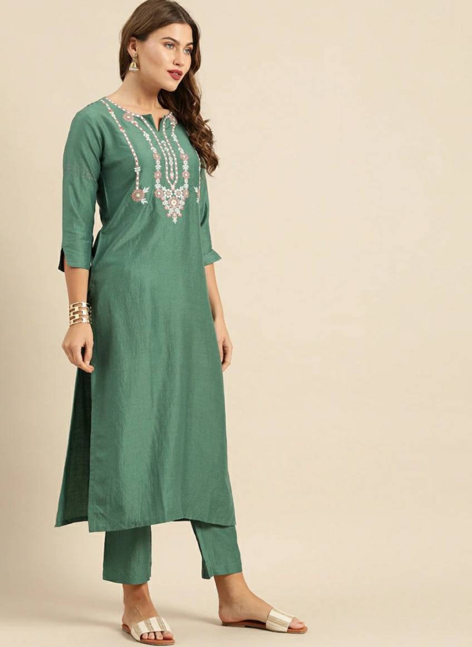 Women Maroon & Olive Green Kurta Set main image 1