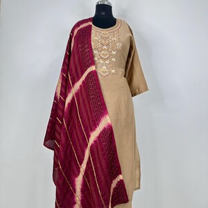 Beige Floral Embroidered Kurta Trousers & Dupatta - Cotton Silk Kurta  Indian Ethnic Wear - Dresses For Women - Party Wear - Plus Size Kurta