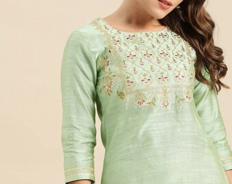 Kurta en soie pour femme - Kurta brodé floral vert d'eau - Robe indienne - Vêtements ethniques - Kurtis pour femme - Robe Kurti pour femme