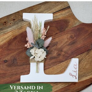 Holzbuchstabe Personalisiert Trockenblumen Geschenk Kinderzimmer Personalisierbar Geschenk Taufe Deko Nachhaltig Geschenkidee Geburt Kind