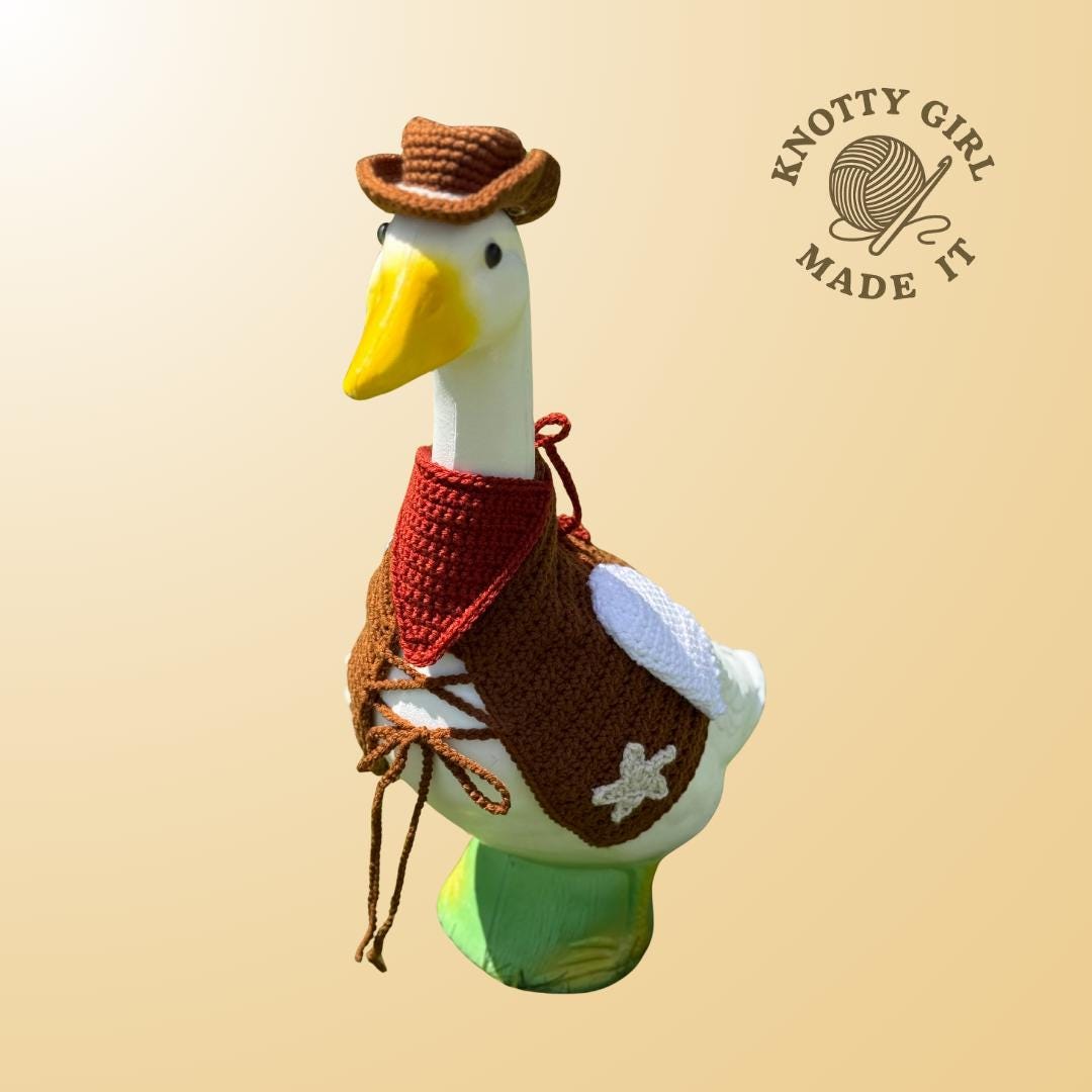 Cowboy Porch Goose Crochet Pattern - Funny Outdoor Goose Outfit PDF - DIY Summer Costume for Lawn Goose