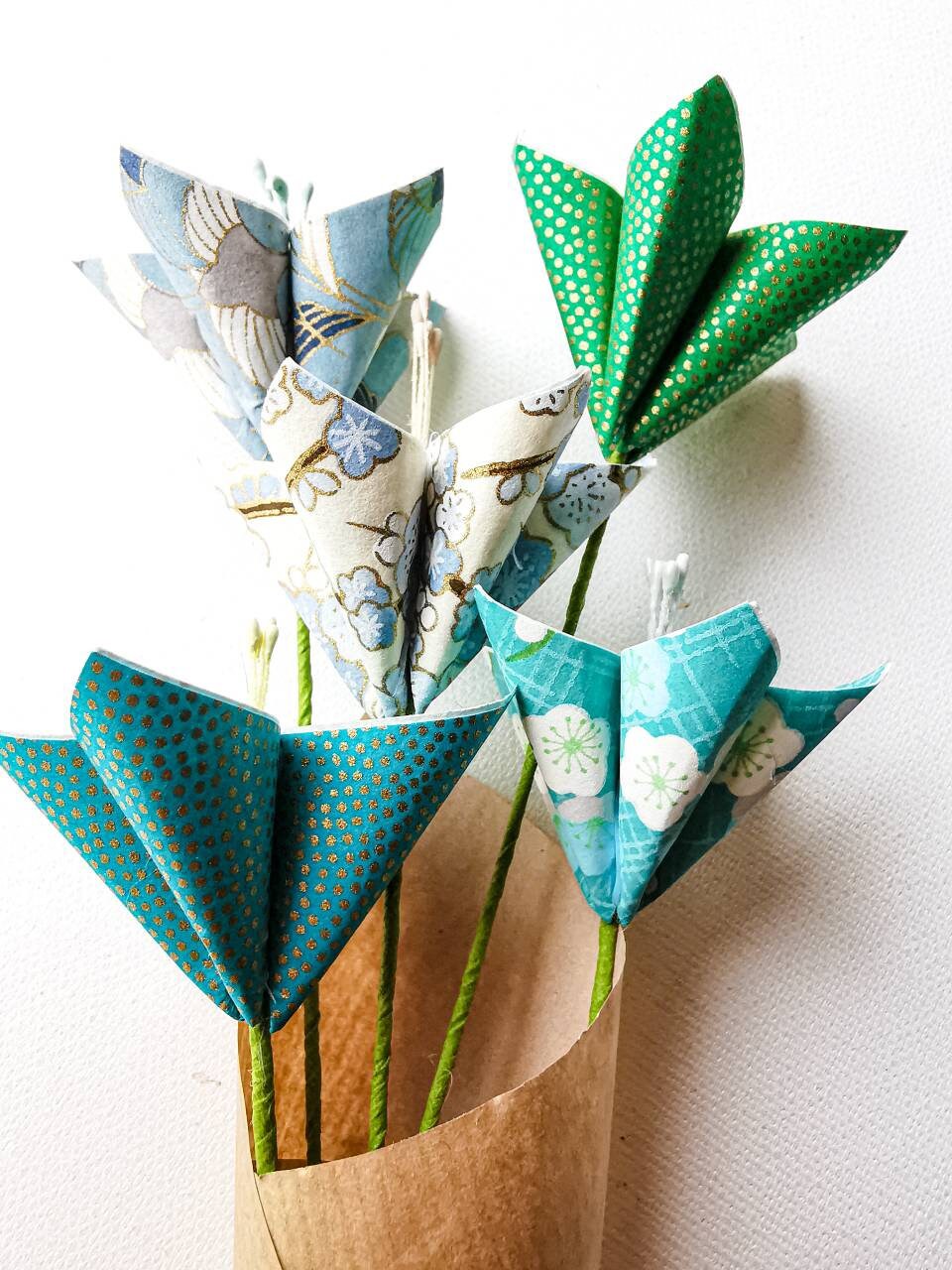 Fleurs Origami, Bouquet Fleurs Vertes, Composition Florale, en Papier, Couleur, Papier Japonais