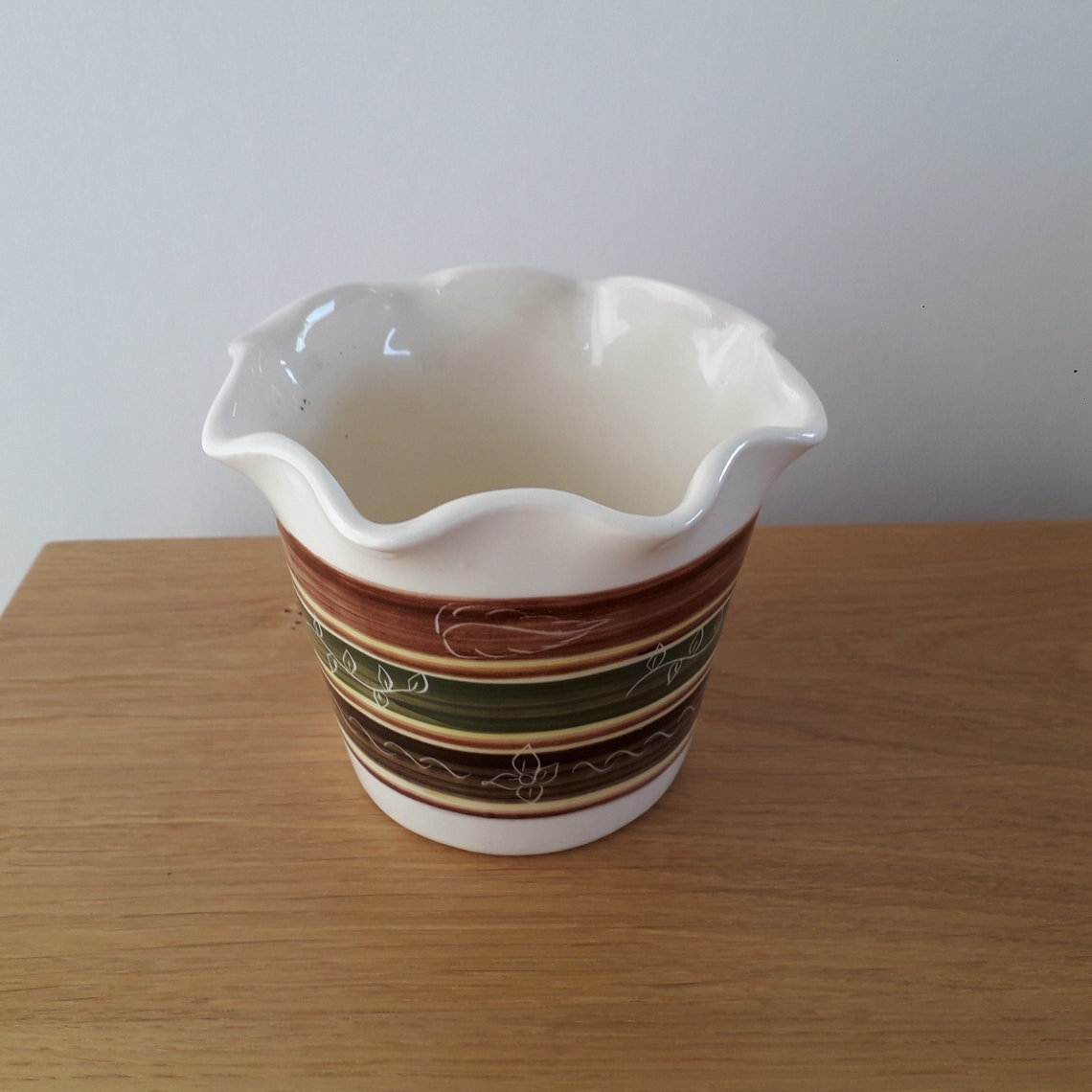 Welsh Dragon Pottery Rhayader Ceramic Planter Fluted Edge Made Etsy