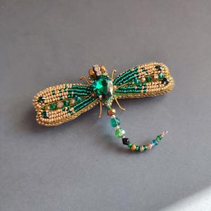 Emerald Dragonfly embroidery brooch, Handmade Beaded insect for women gift, Contemporary jewelry Custom jacket