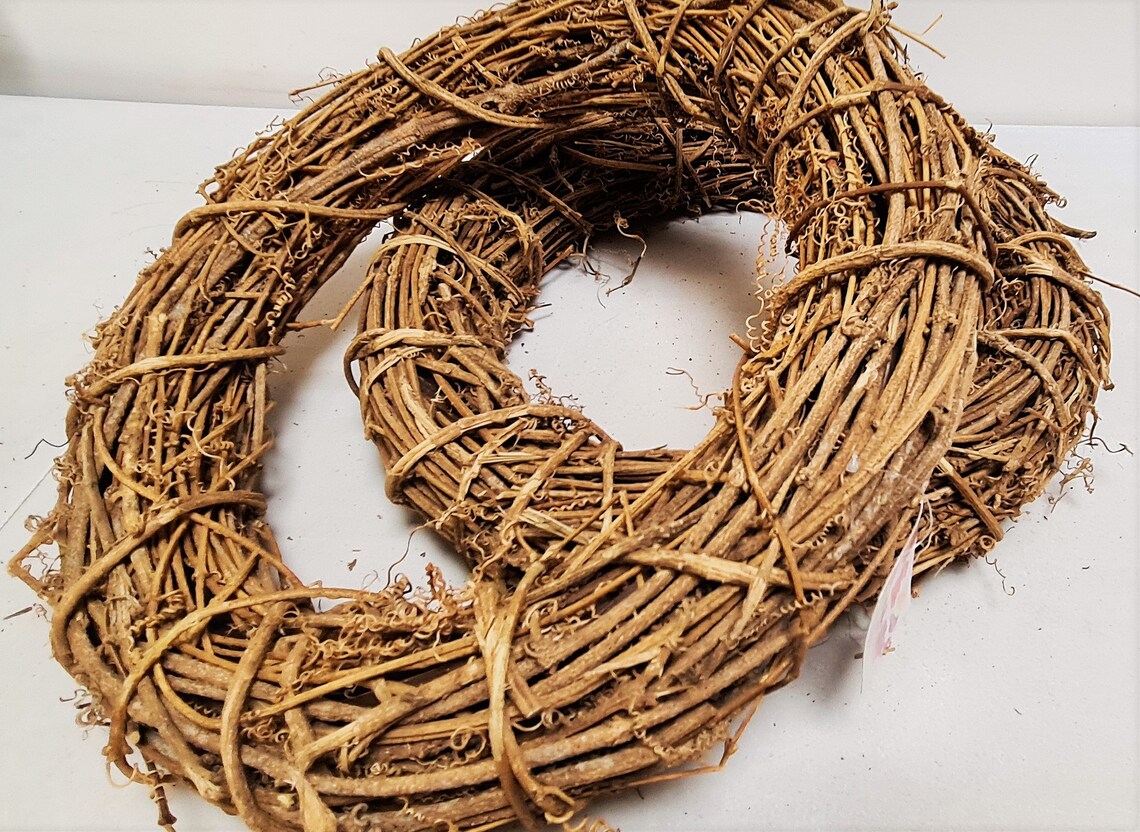 Rattan Wreath. Twisted Grapevine Wreath. Natural Tan coloured Etsy