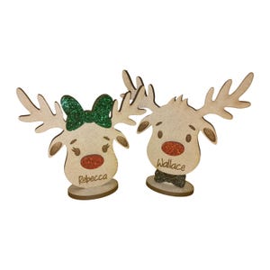 Renne autoportant en bois personnalisé, décoration de noms de lieux de Noël en famille avec noeuds scintillants