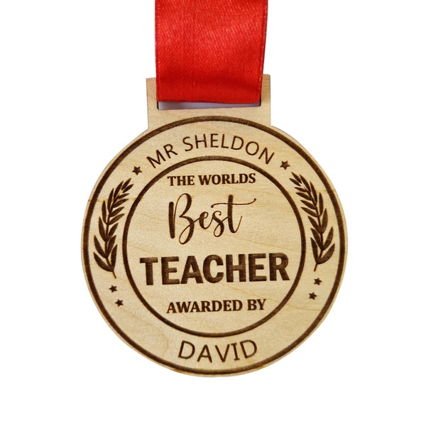 Cadeau personnalisé de la médaille de l’enseignant Merci Prix Héros de l’école Félicitations Meilleur enseignant au monde